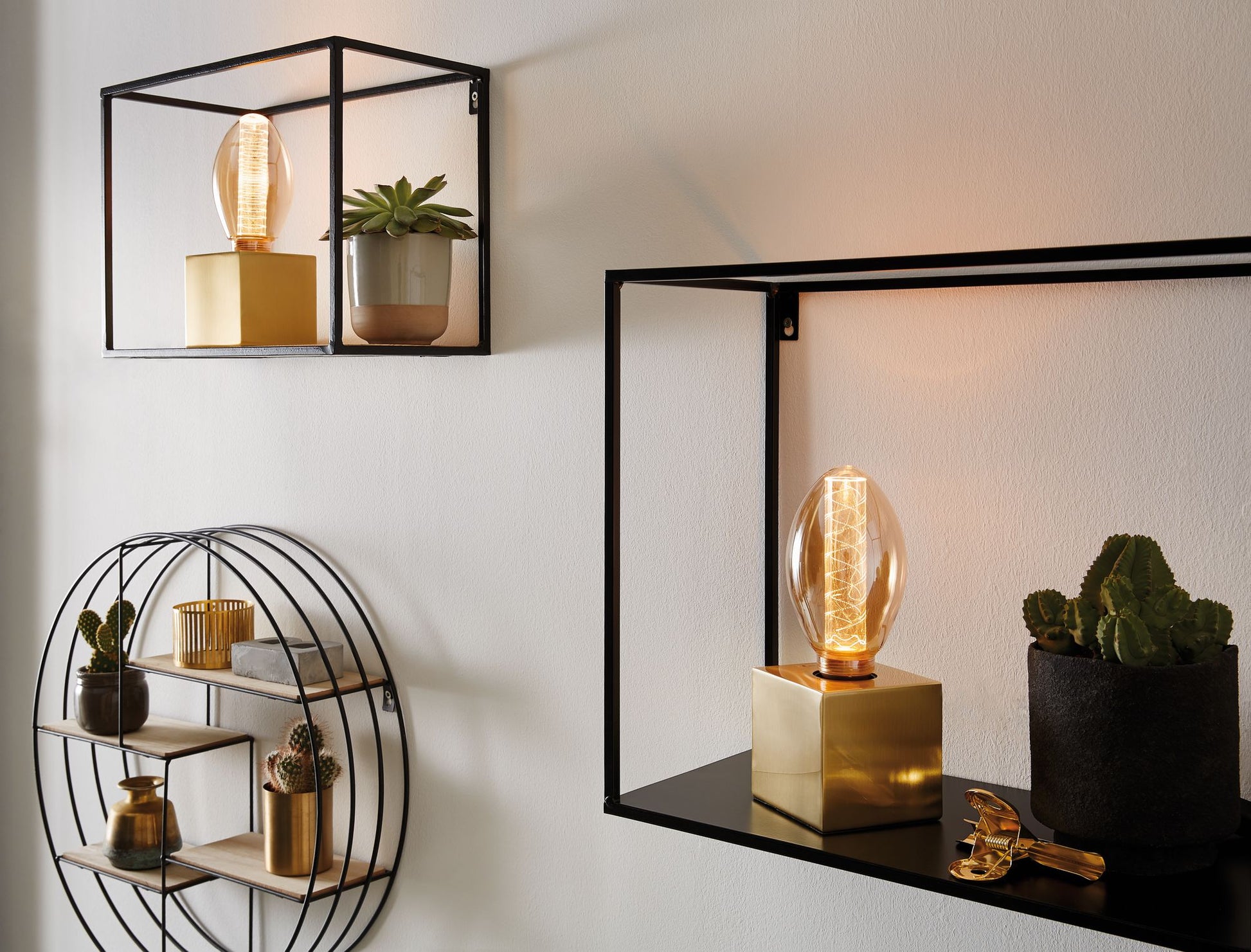 Candeeiro de mesa DILJA