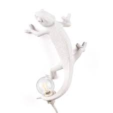Chameleon Lamp Going Up