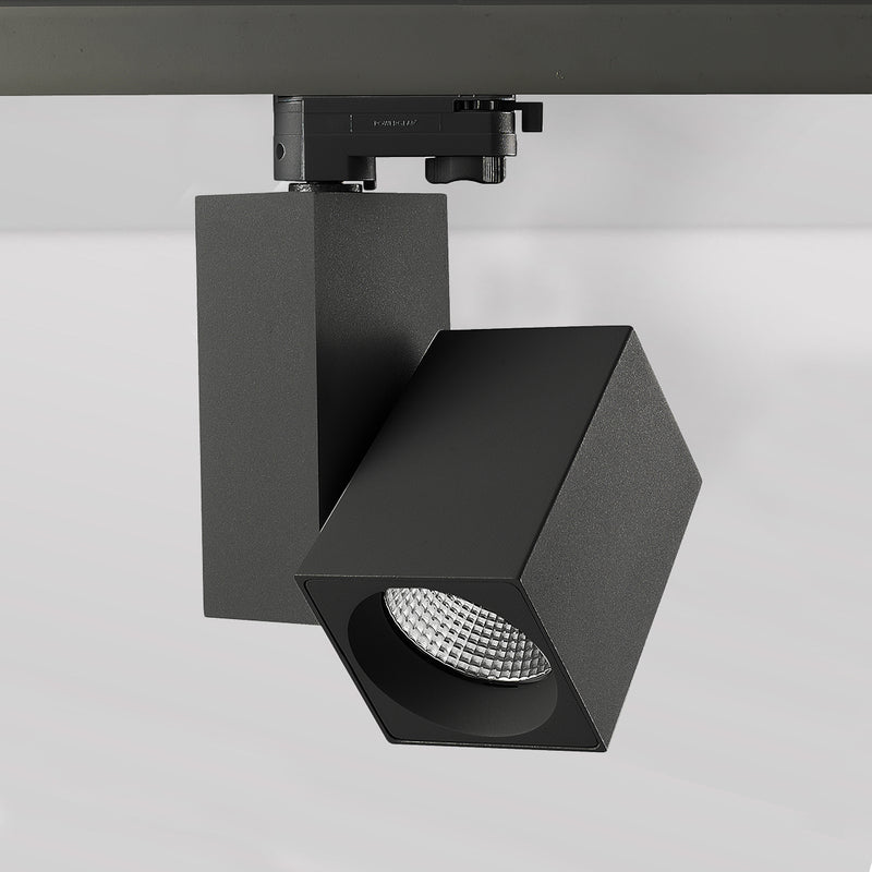 Projetor de Calha LED Silovia 28W (3 Circuitos)