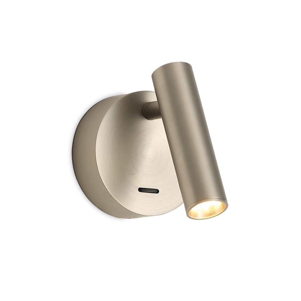 Atria Aplique de Parede Saliente Luz de Leitura Direcionável