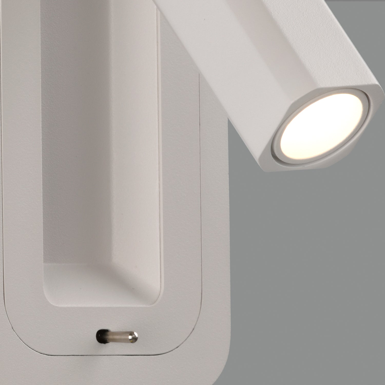 Boheme Aplique de Parede Embutido Luz de Leitura Direcionável
