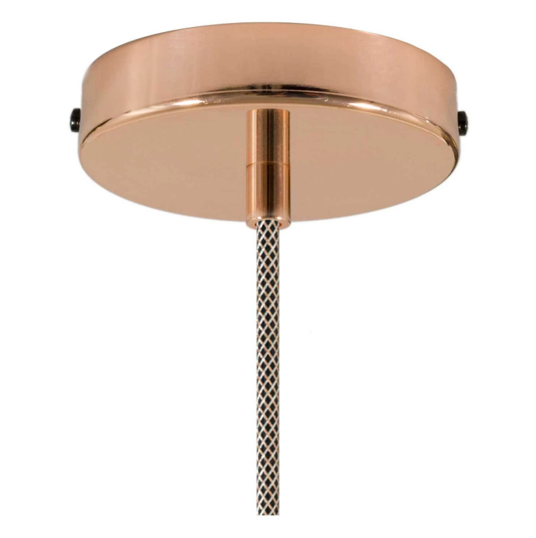 Luminária pendente com cabo têxtil, cúpula de cerâmica Dish e detalhes em metal