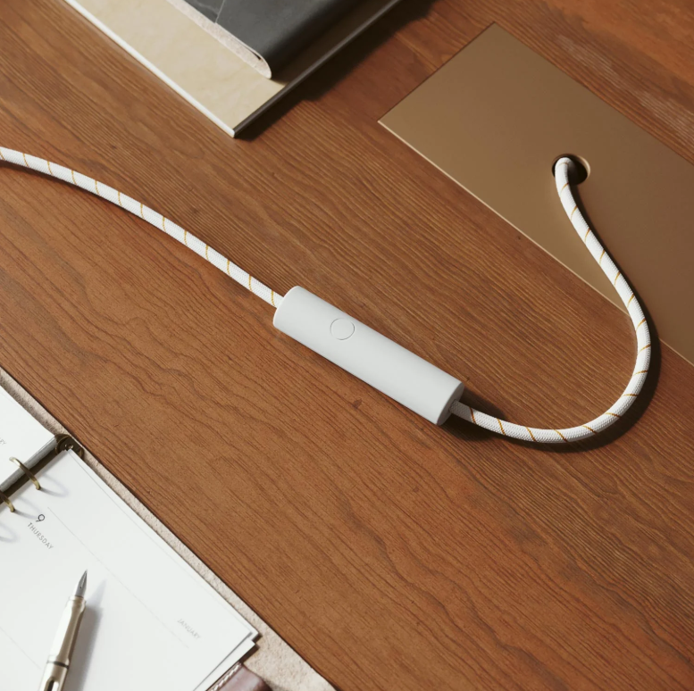 Dimmer universal com botão de pressão e ligação à terra para lâmpadas incandescentes e LED dimerizáveis - Branco