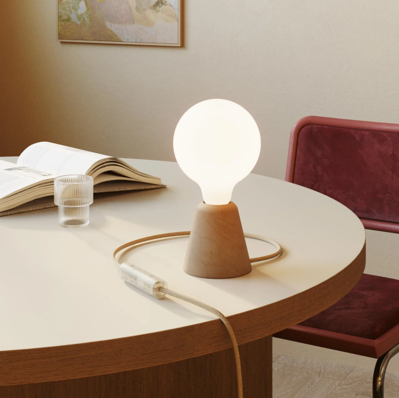 Dimmer universal com botão de pressão e ligação à terra para lâmpadas incandescentes e LED dimerizáveis - Transparente