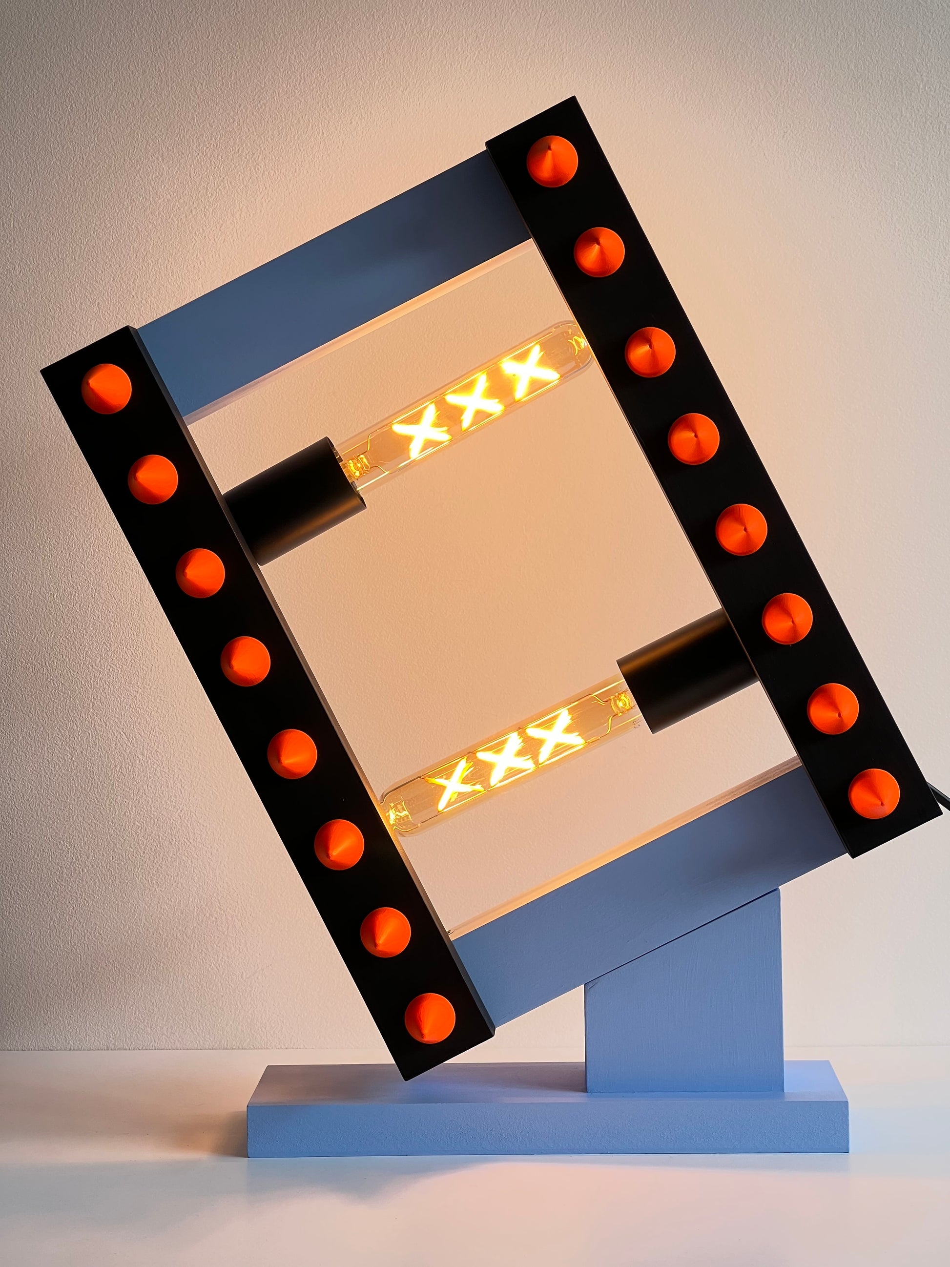 cooL'AMP WT...LAMP