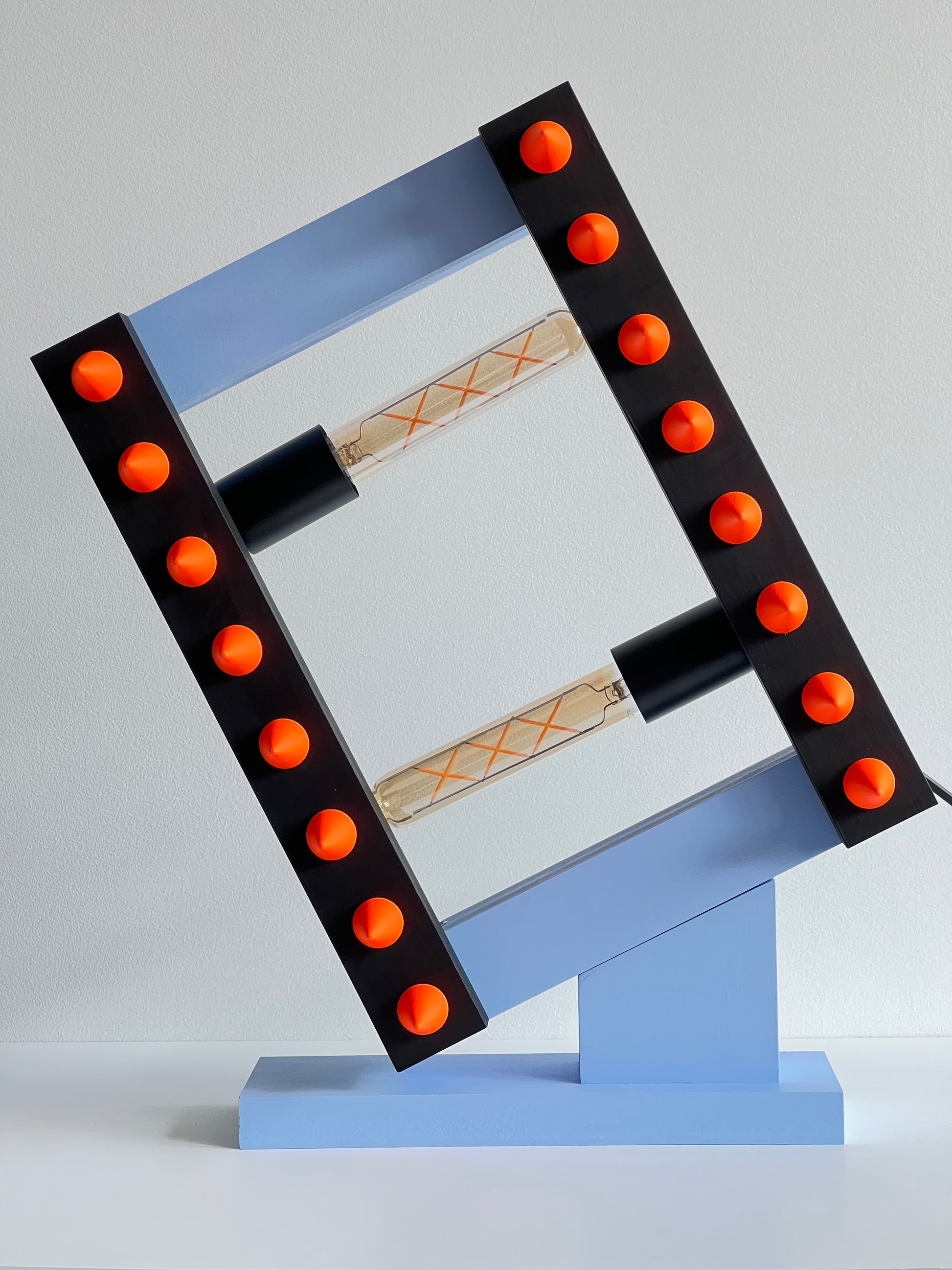 cooL'AMP WT...LAMP
