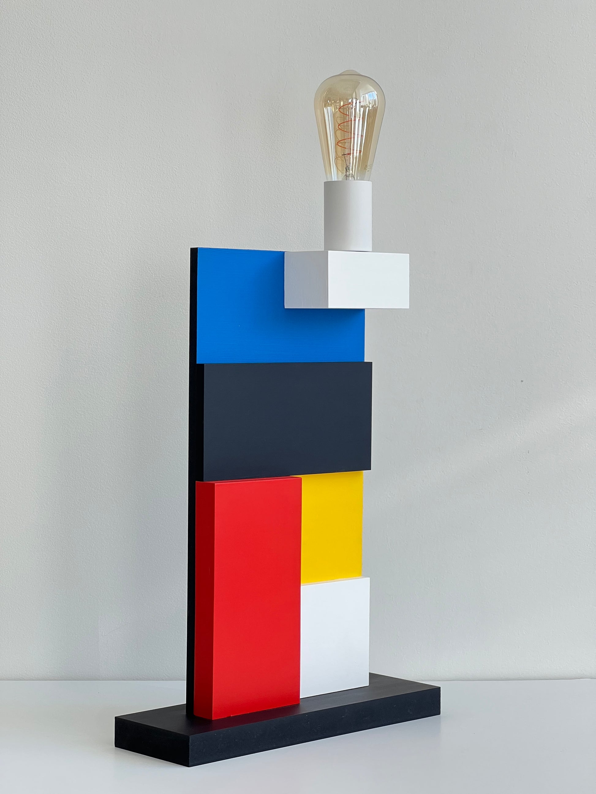 cooL'AMP monLAMPdrian