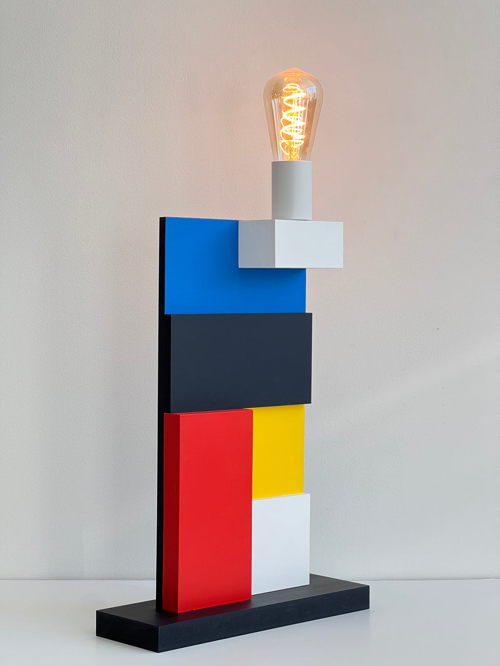 cooL'AMP monLAMPdrian