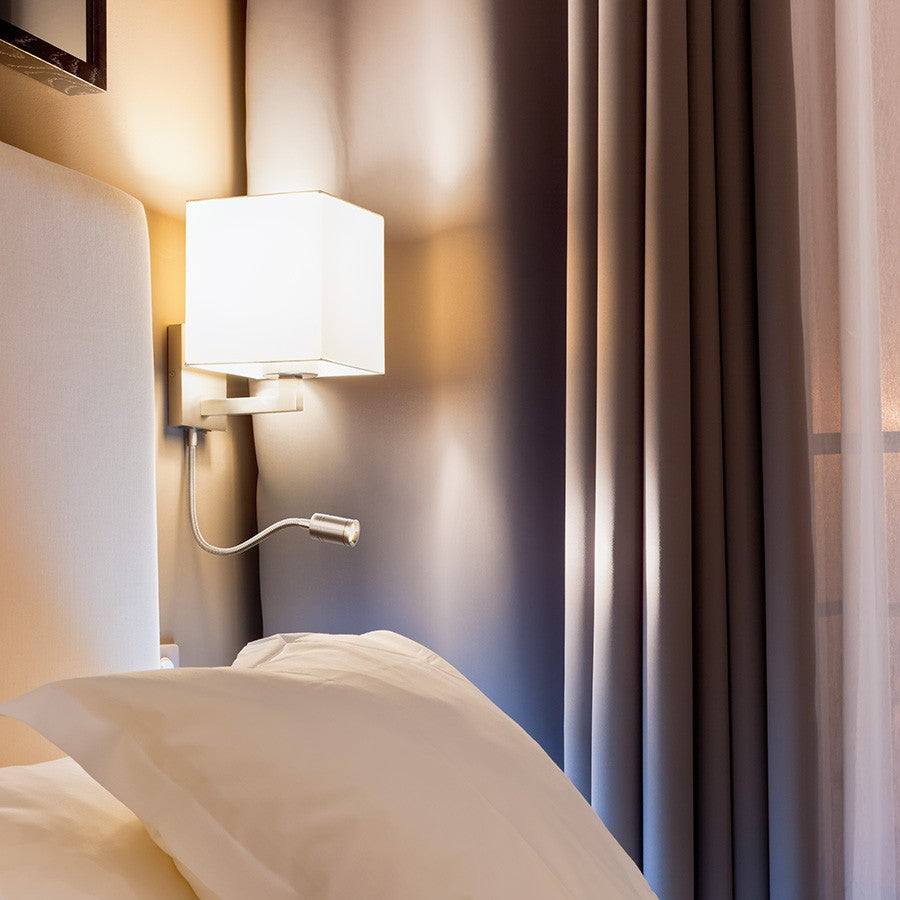 Taina Aplique de Parede com Projetor de Leitura Direcionável