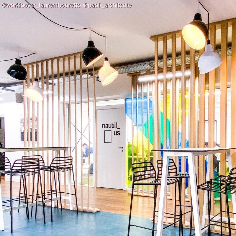 Abajur Broadway em metal polido com encaixe E27