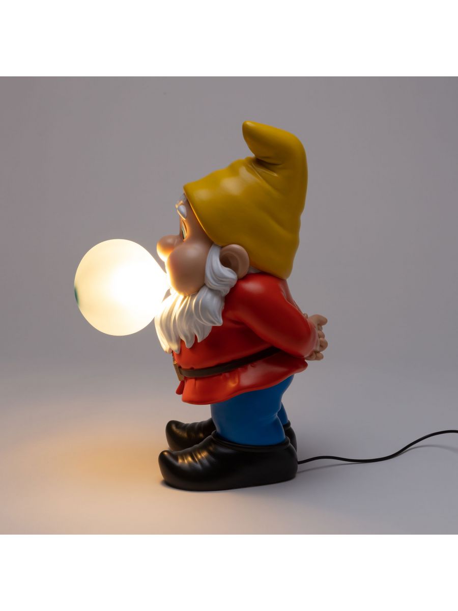 Gummy Lamp - Snooping
