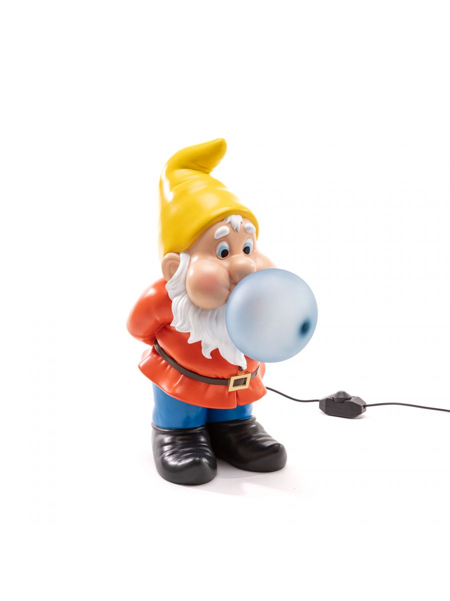 Gummy Lamp - Snooping