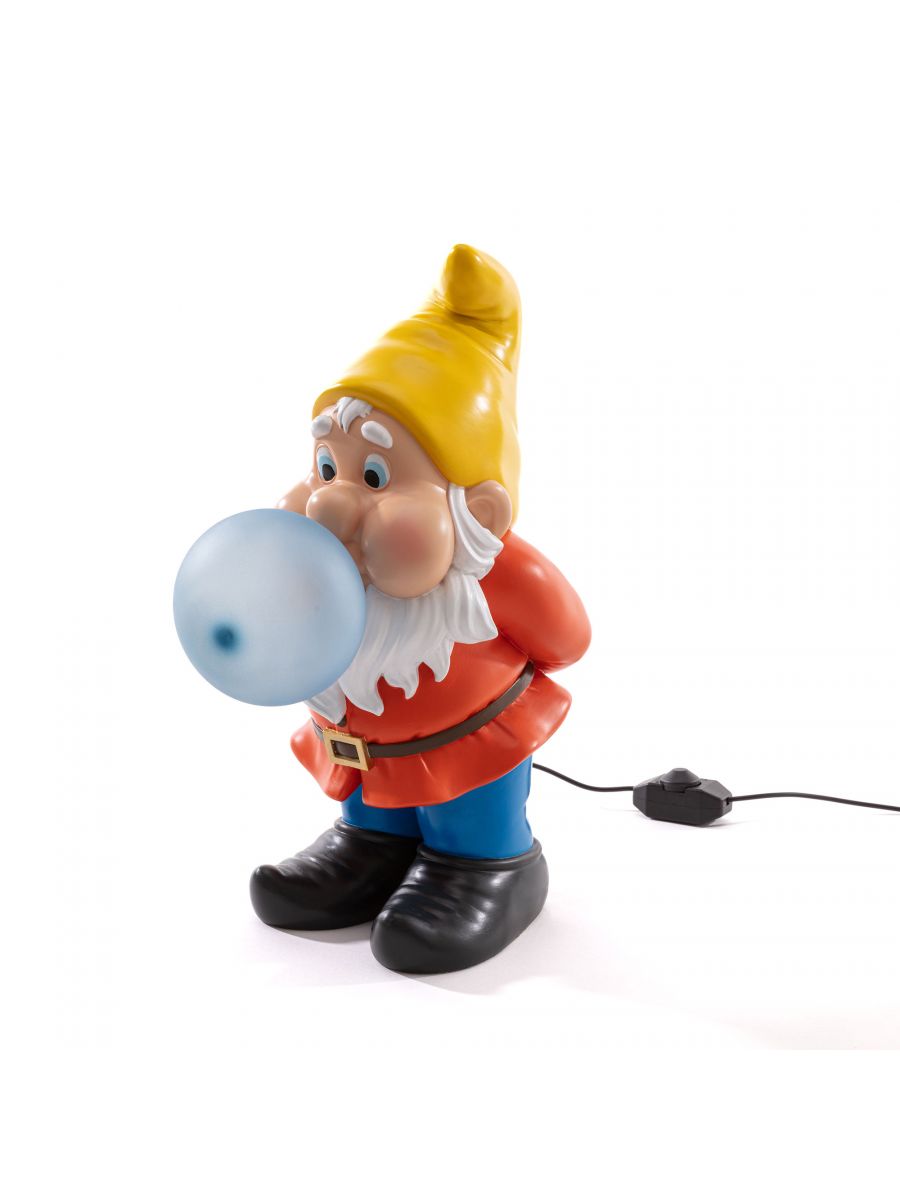Gummy Lamp - Snooping