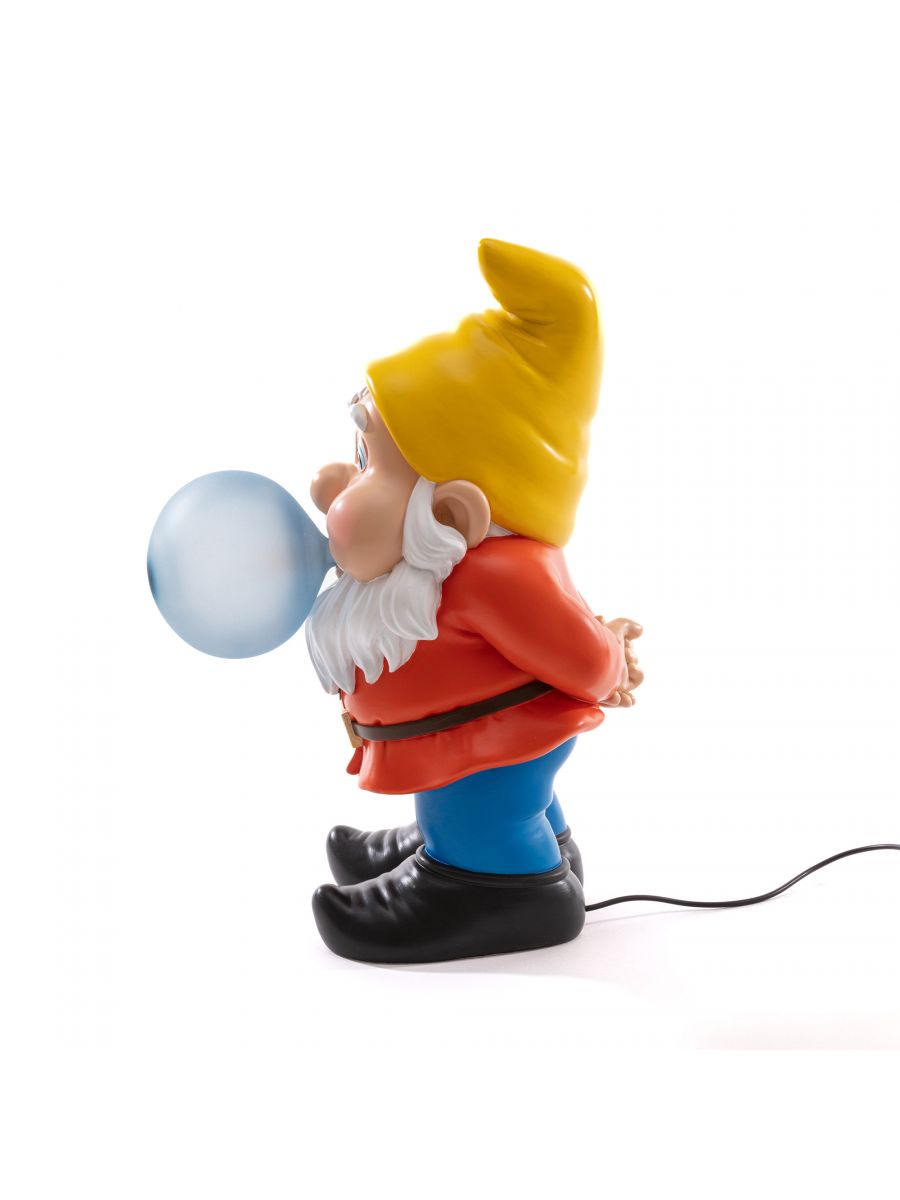 Gummy Lamp - Snooping