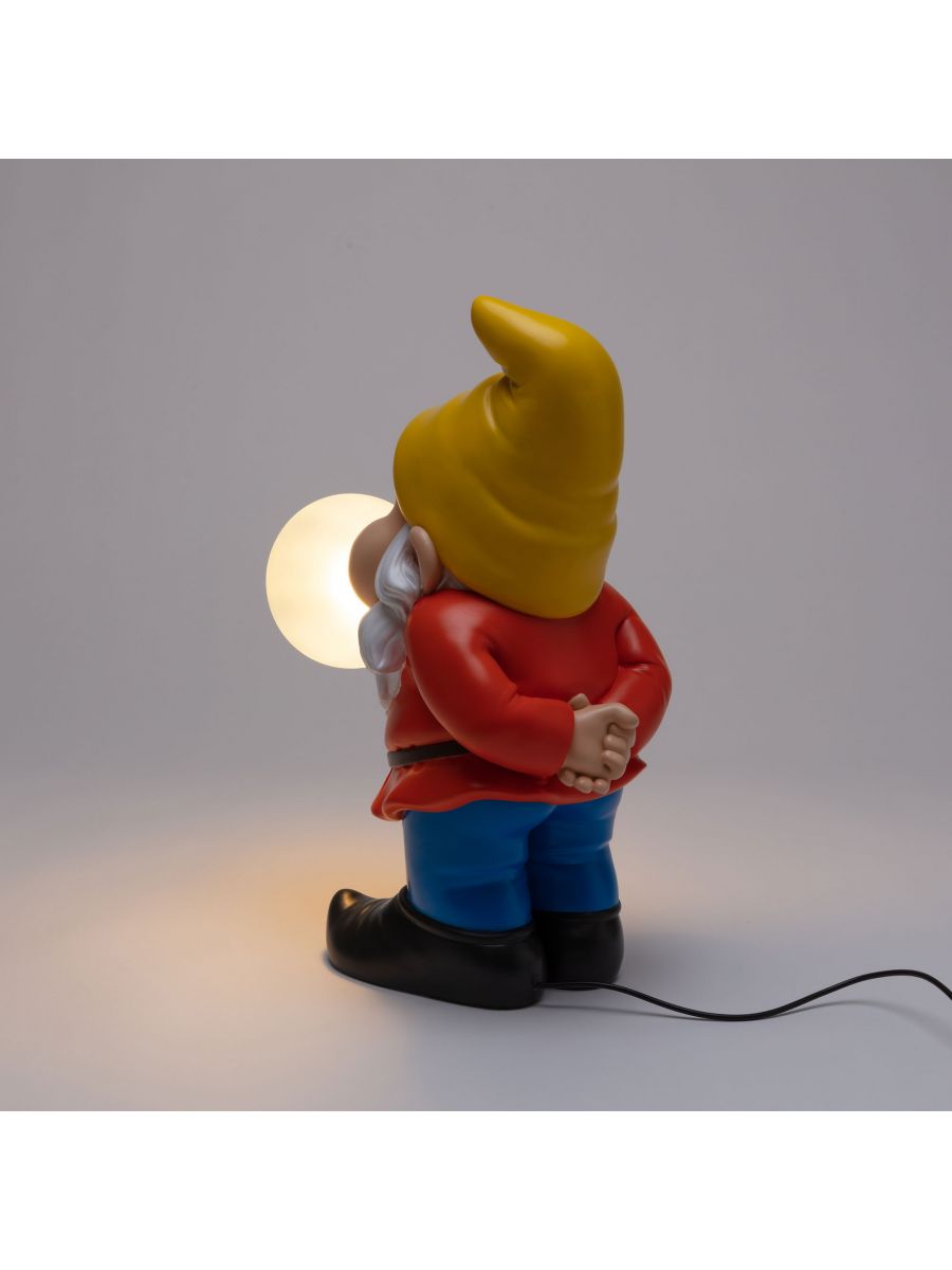 Gummy Lamp - Snooping