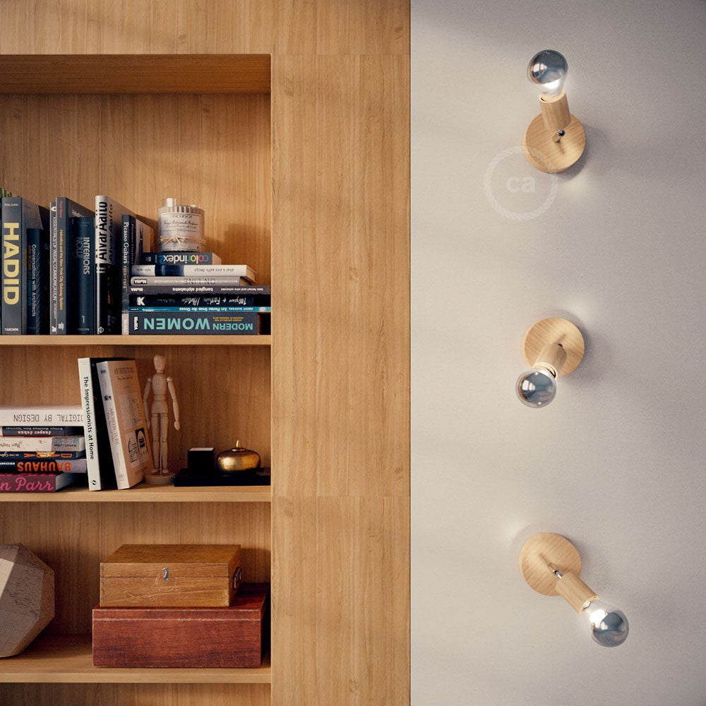 Fermaluce Wood 90° punto luce a parete o soffitto in legno naturale