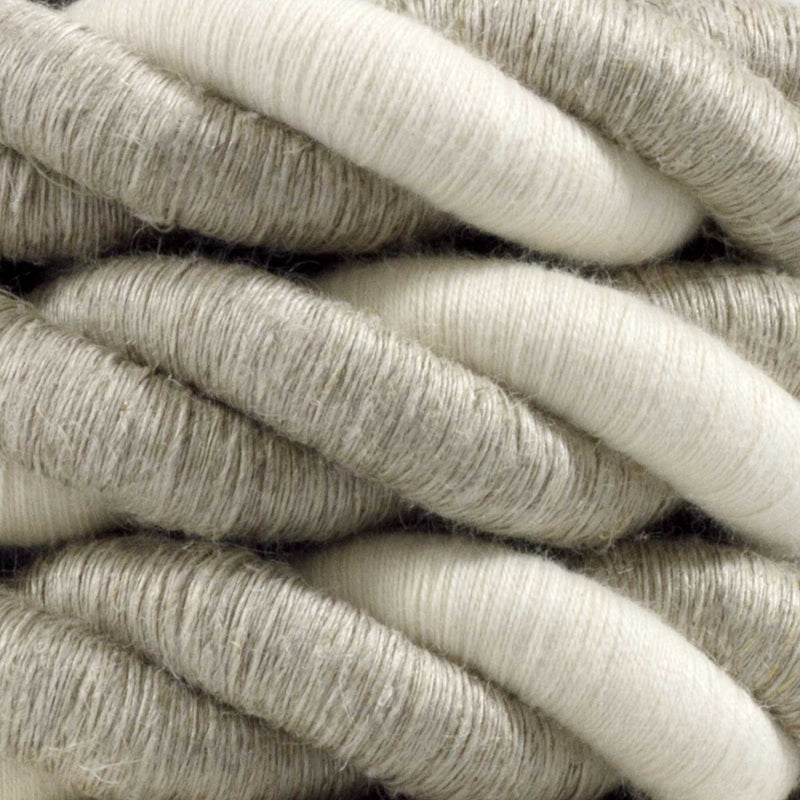 2XL electrical cord, electrical cable 3x0,75. Natural linen and raw cotton fabric covering. Diameter 24mm.