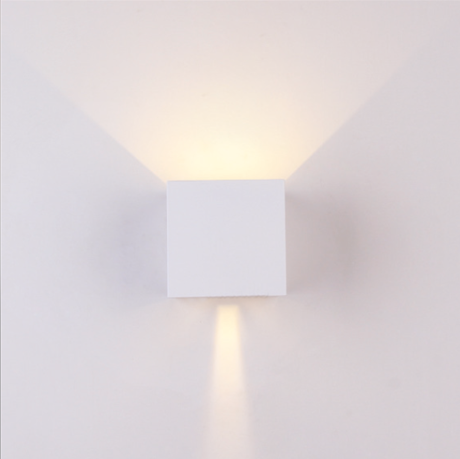 Aplique Exterior LED NEXT-Candeeiros-Light & Store-Branco-Light & Store