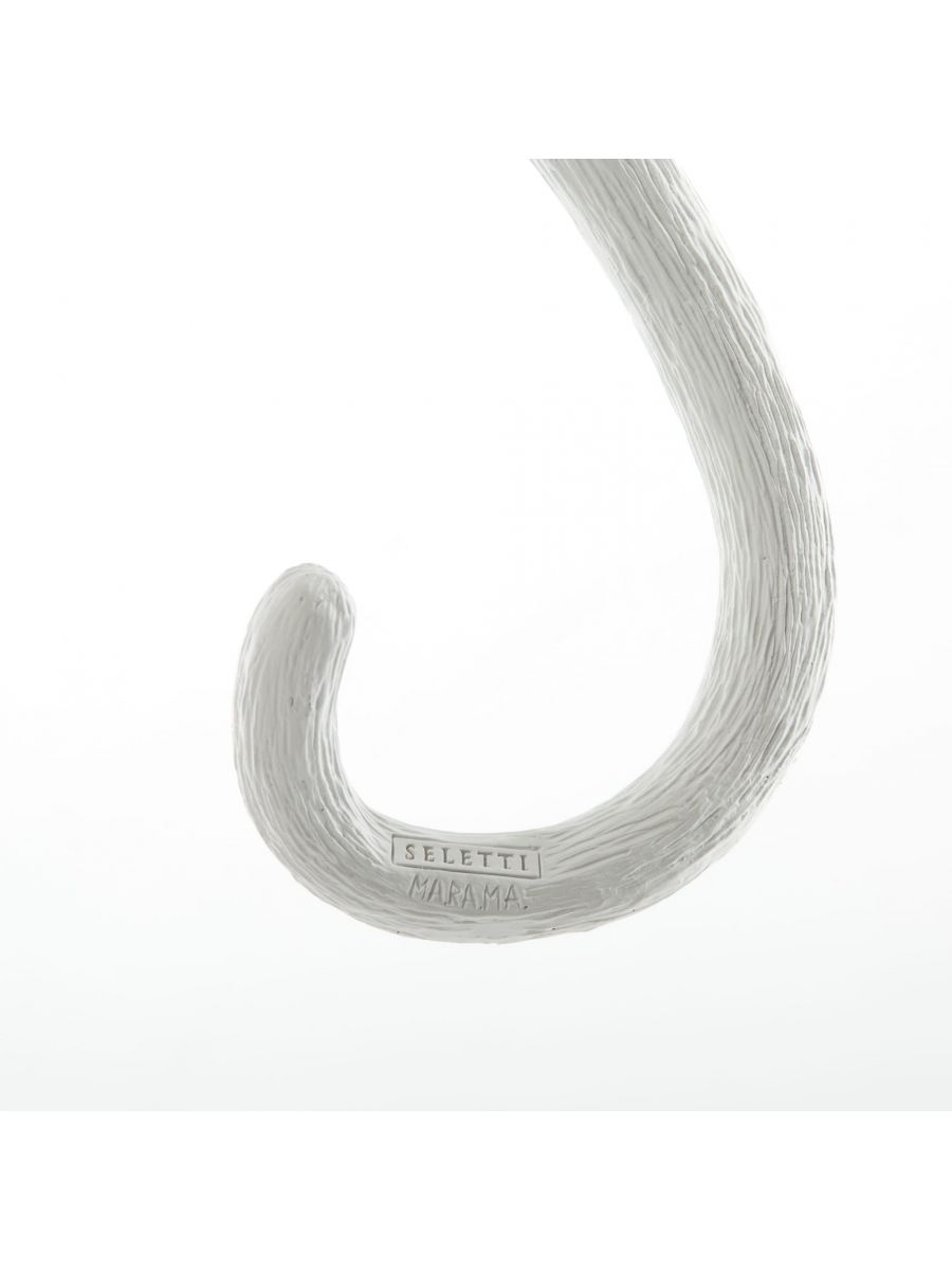The Monkey Lamp - Suspenso
