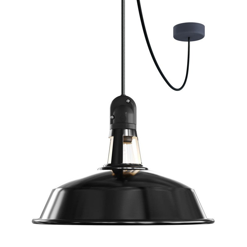 Suspensão com Abajur, Cabo Têxtil, Descentralizador, Rosácea de Teto em Silicone, Casquilho IP65 para uso exterior